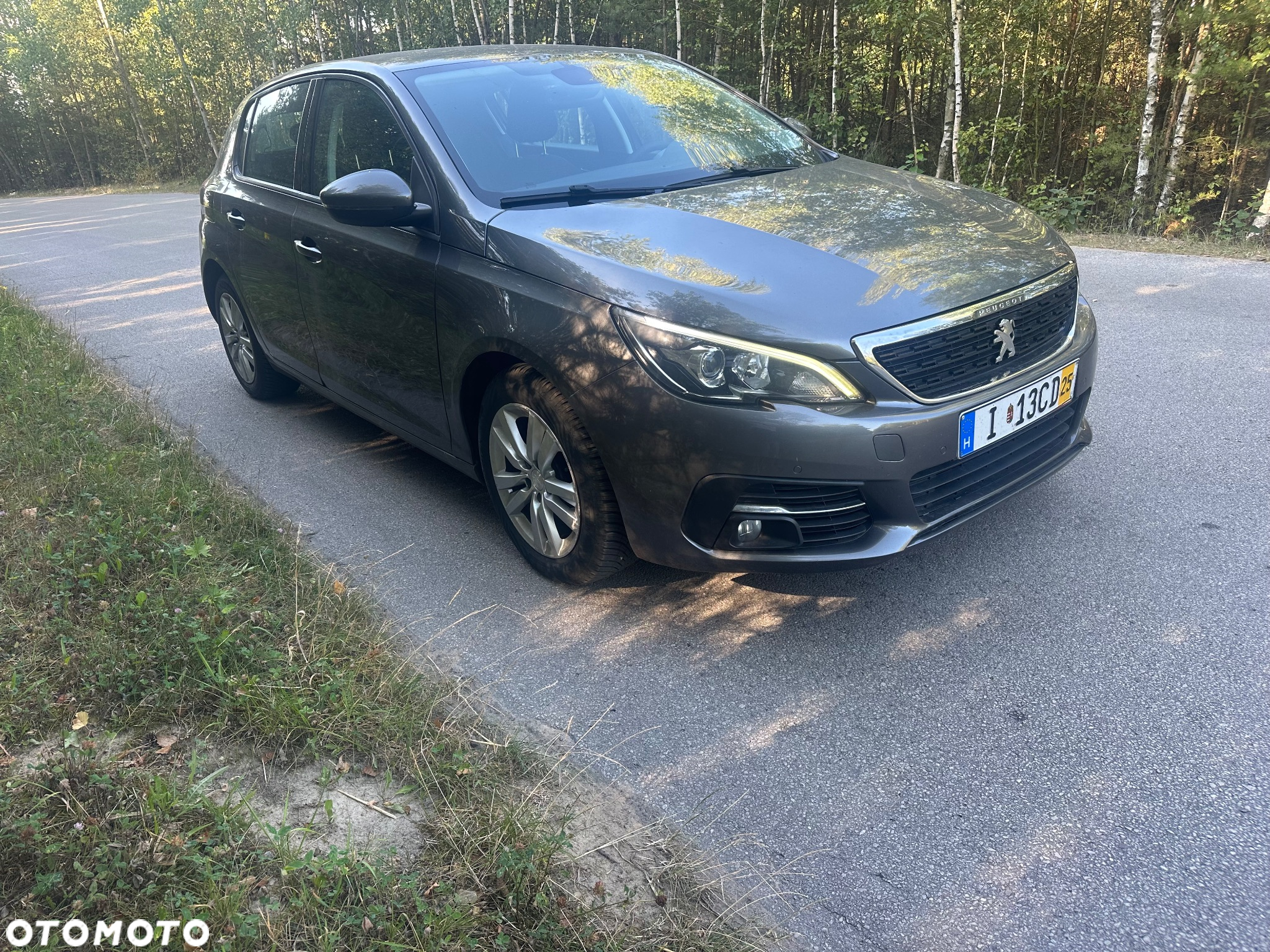 Peugeot 308 1.6 e-HDi Allure S&S - 3