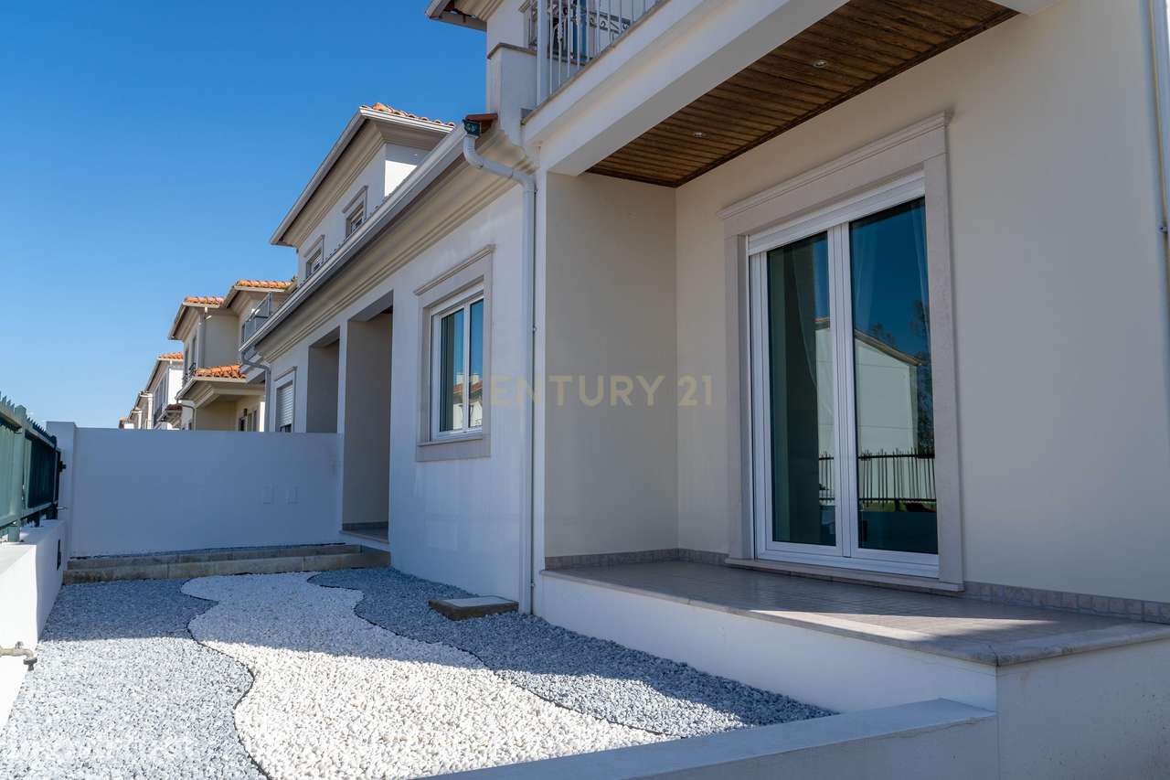 Espetacular Moradia T4 em Marinha Grande, Leiria - Grande imagem: 5/37