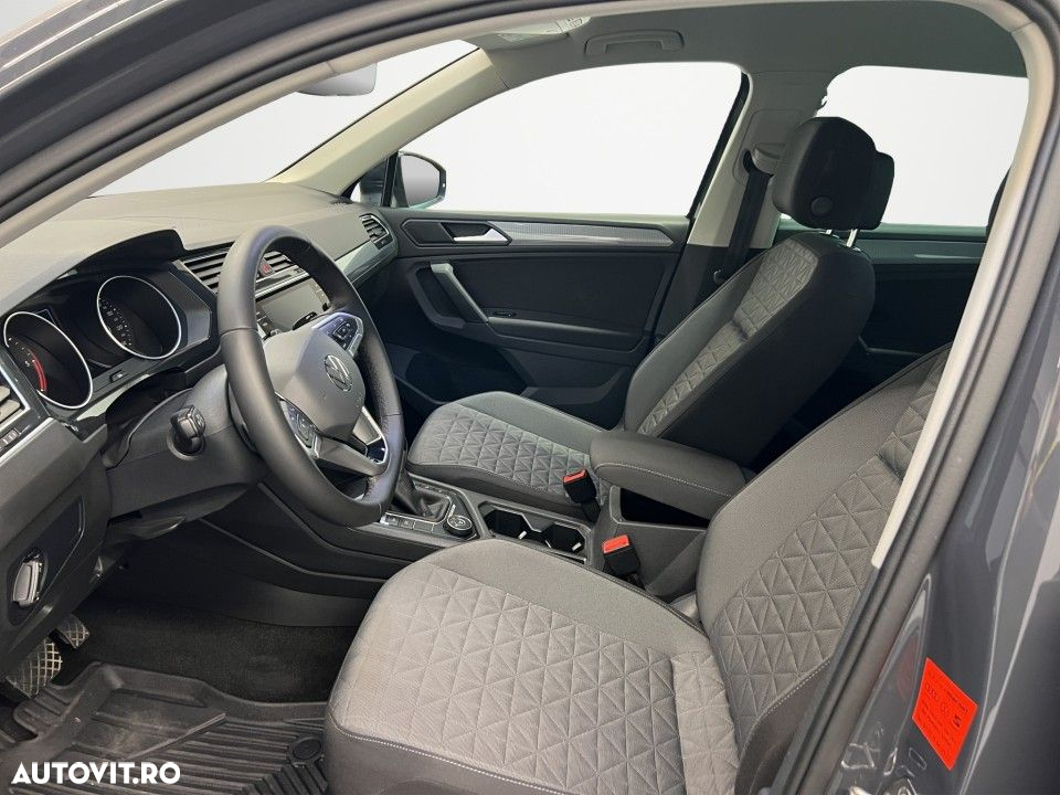 Volkswagen Tiguan 2.0 TDI SCR DSG 4Motion Life - 9