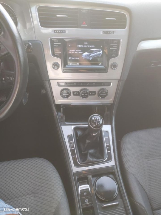 VW Golf Variant 1.6 TDi Confortline - 16