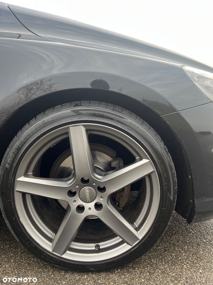 Volvo V40 D2 R-Design - 12