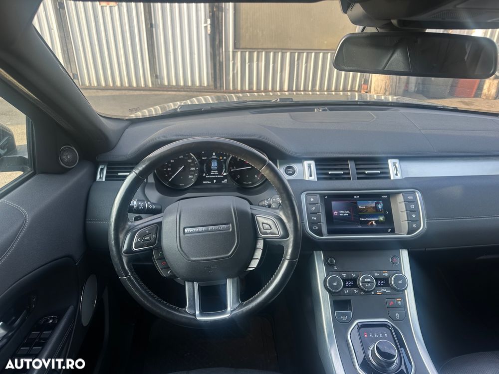 Land Rover Range Rover Evoque - 11