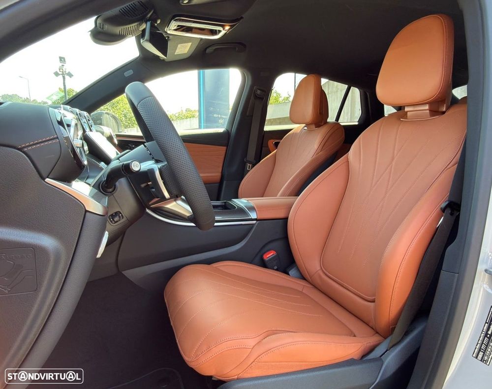 Mercedes-Benz GLC 300 de Coupe 4Matic - 9