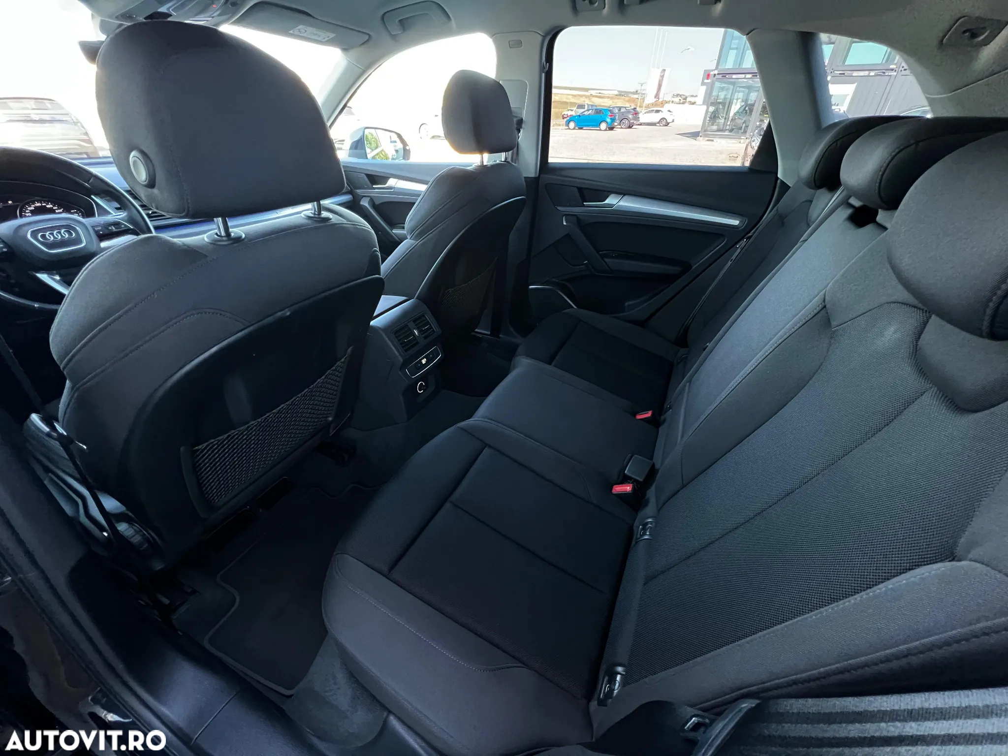 Audi Q5 2.0 40 TDI quattro S tronic Design - 16