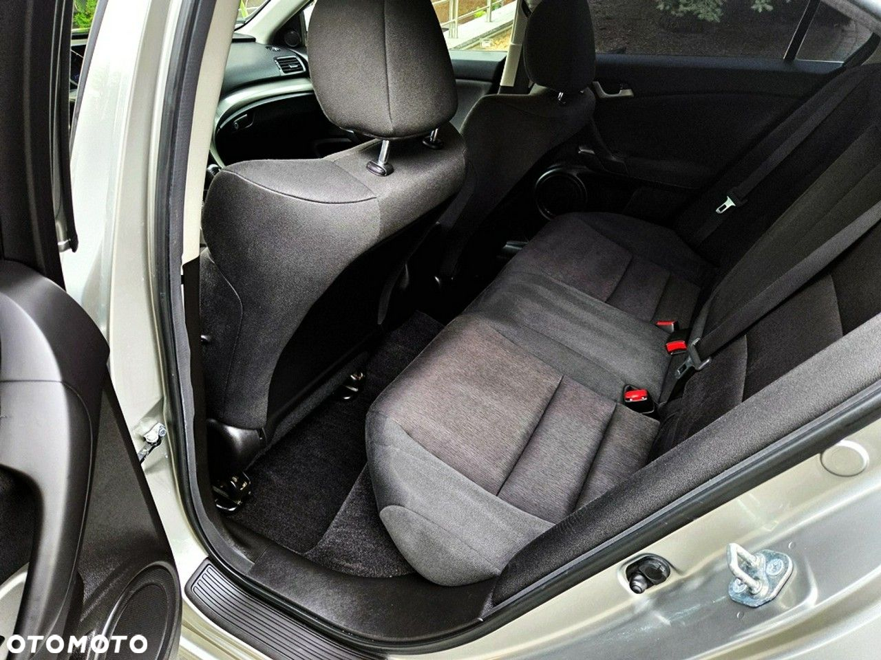 Honda Accord - 8