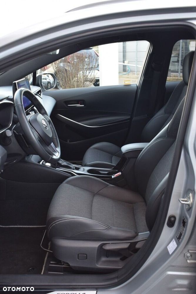 Toyota Corolla 2.0 Hybrid Style - 14