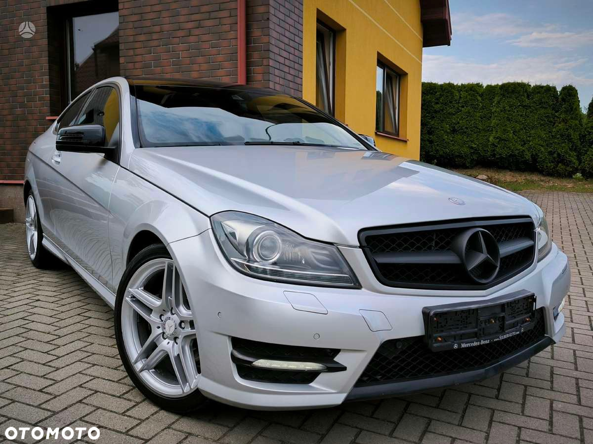 Mercedes-Benz Klasa C 180 Coupe BlueEFFICIENCY 7G-TRONIC Edition 1 - 5