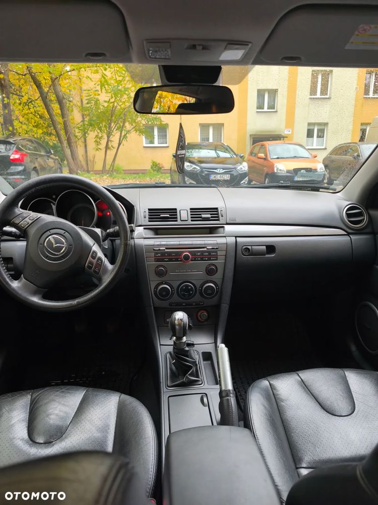 Mazda 3 2.0 Sport Kintaro - 11