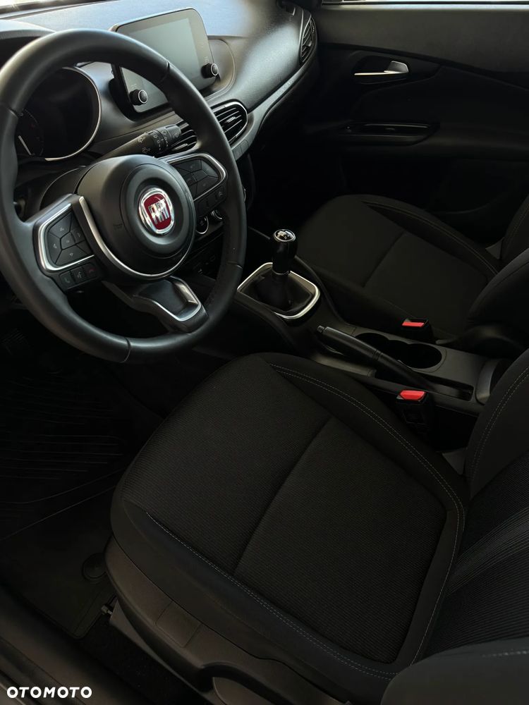 Fiat Tipo 1.0 T3 - 12
