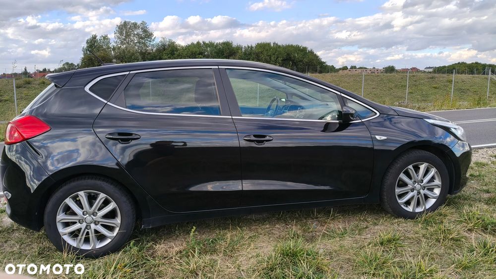 Kia Ceed 1.6 GDI L - 11