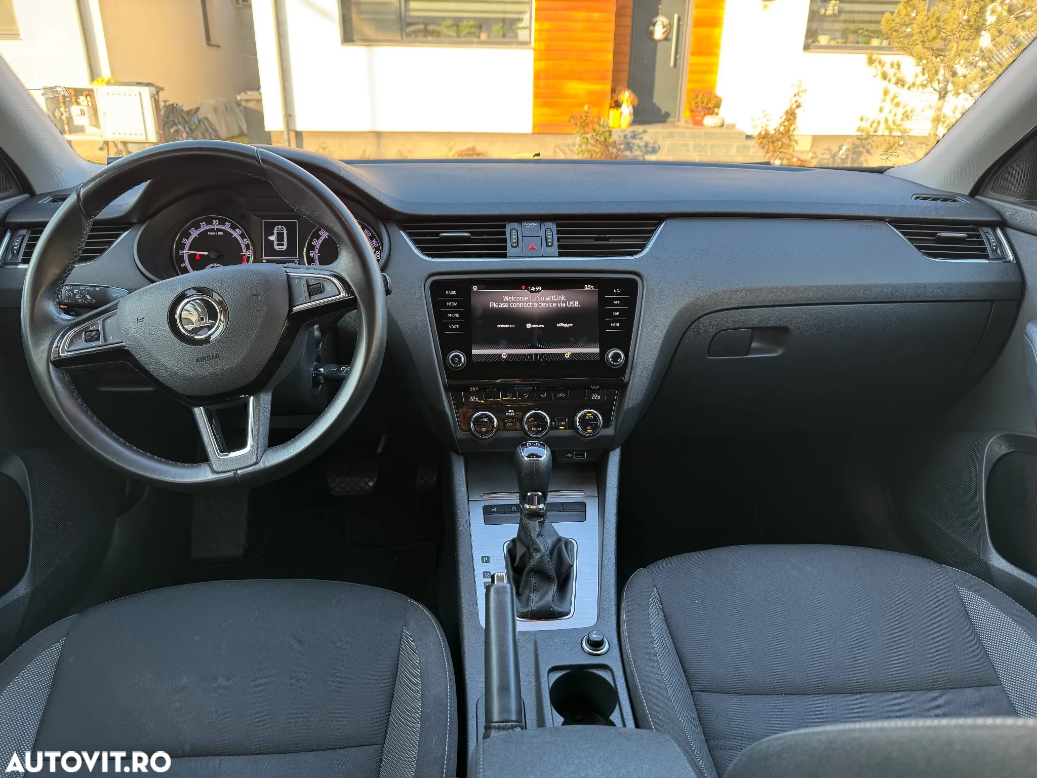 Skoda Octavia Combi Diesel 1.6 TDI DSG Ambition - 5