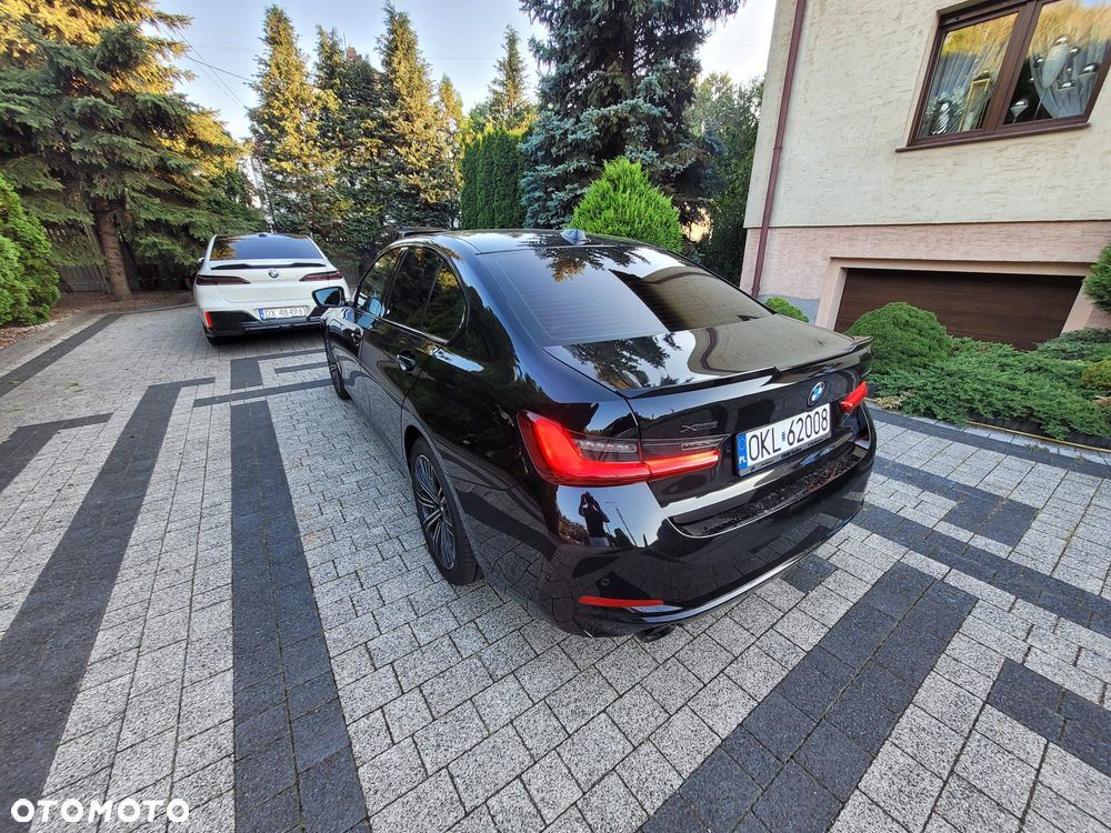 BMW Seria 3 320d mHEV - 5