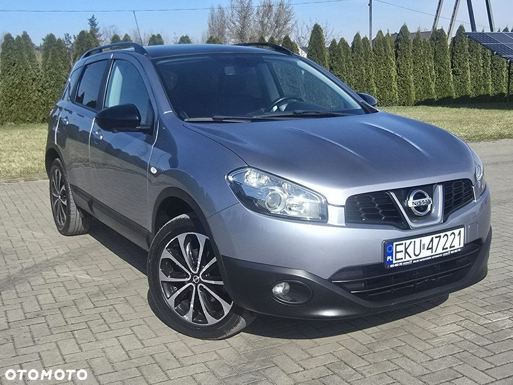 Nissan Qashqai - 1
