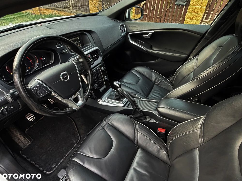 Volvo V40 D3 RDesign - 39