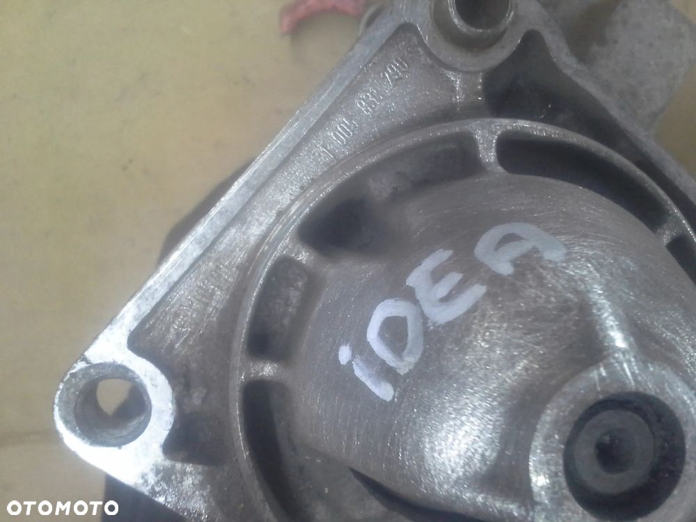 Fiat Idea 1.9 JTD rozrusznik Bosch 0001108202 - 8