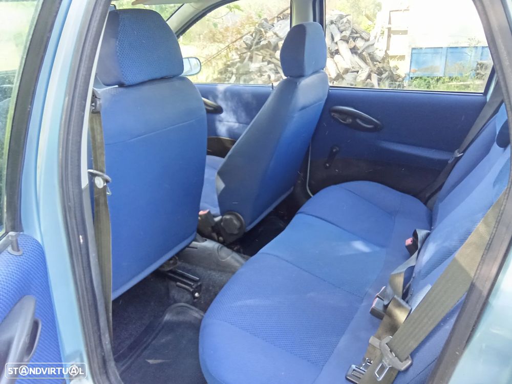 Fiat Punto 1.2 60 Active - 7