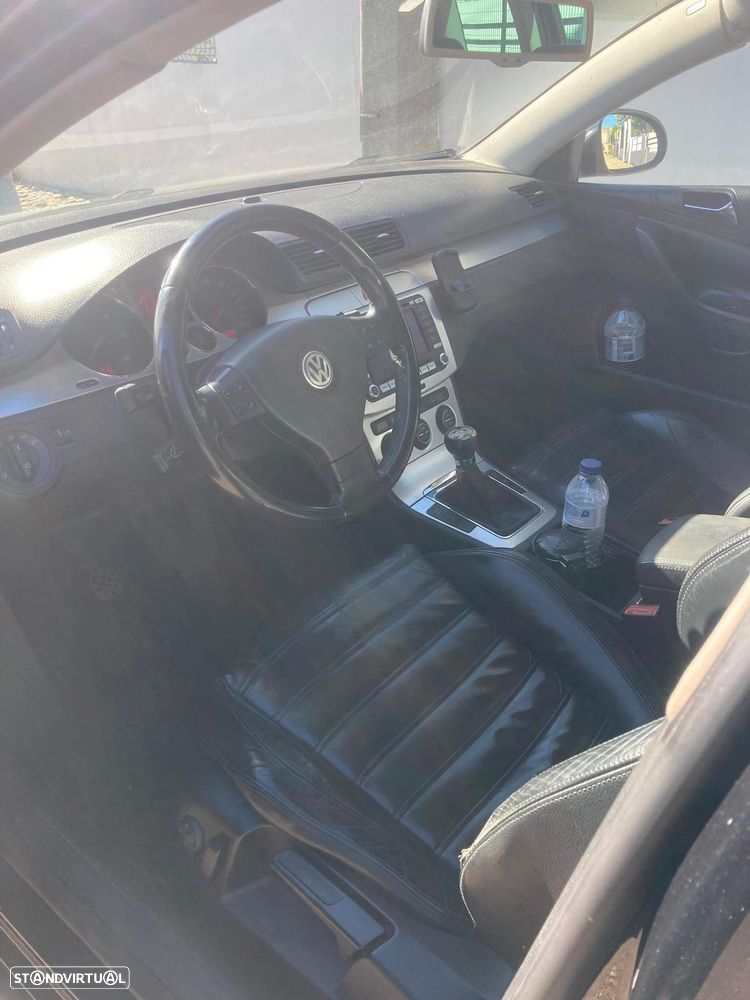 VW Passat Variant 2.0 TDI Confortline - 3