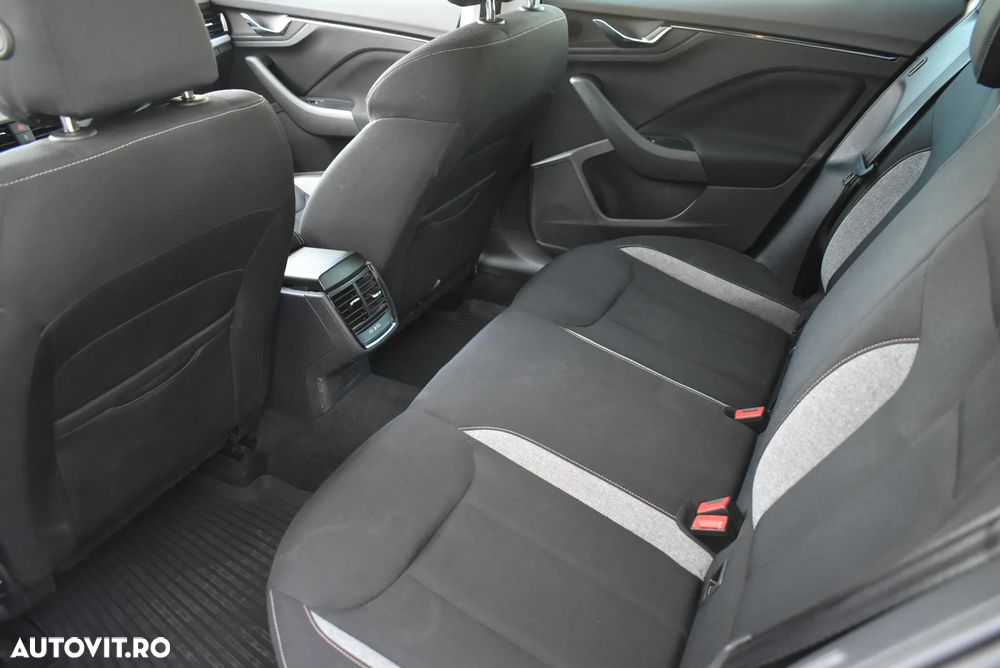 Skoda Kamiq 1.0 TSI DSG Selection - 23