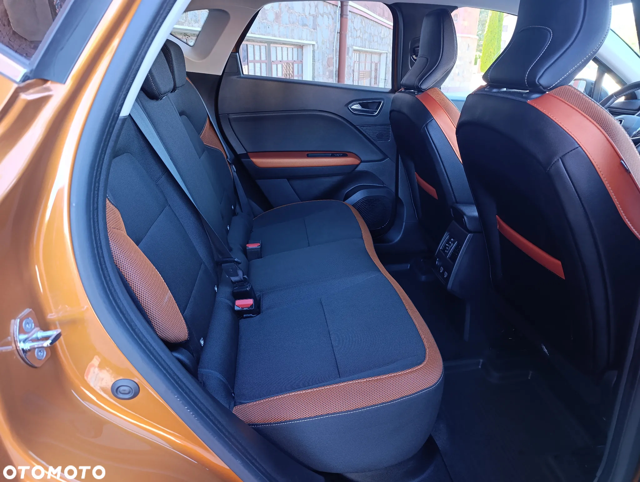 Renault Captur 1.0 TCe Intens - 22