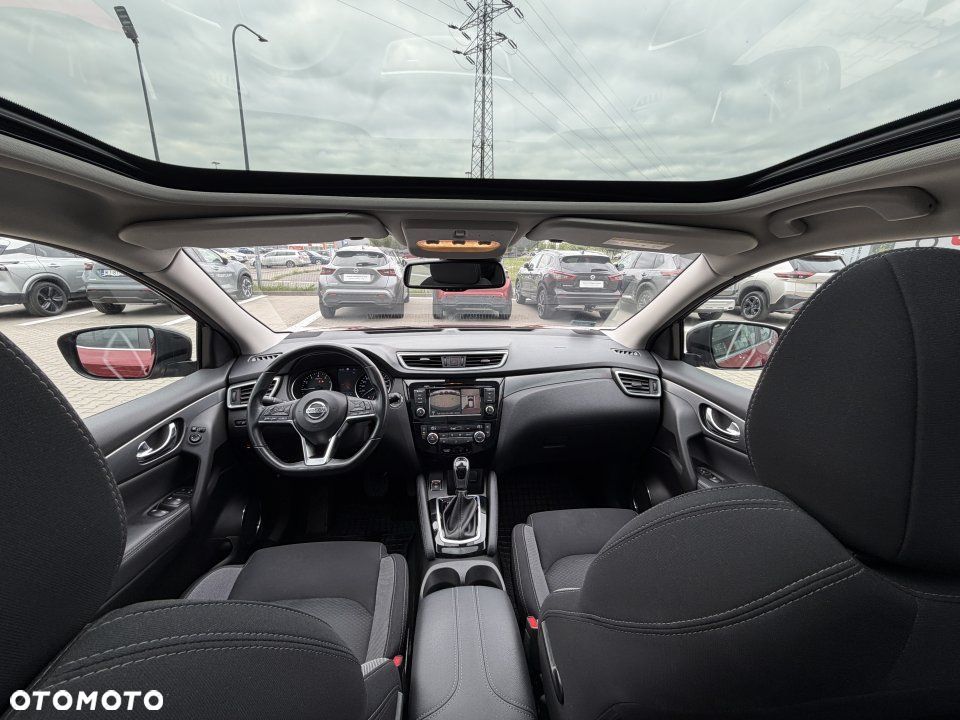Nissan Qashqai - 25