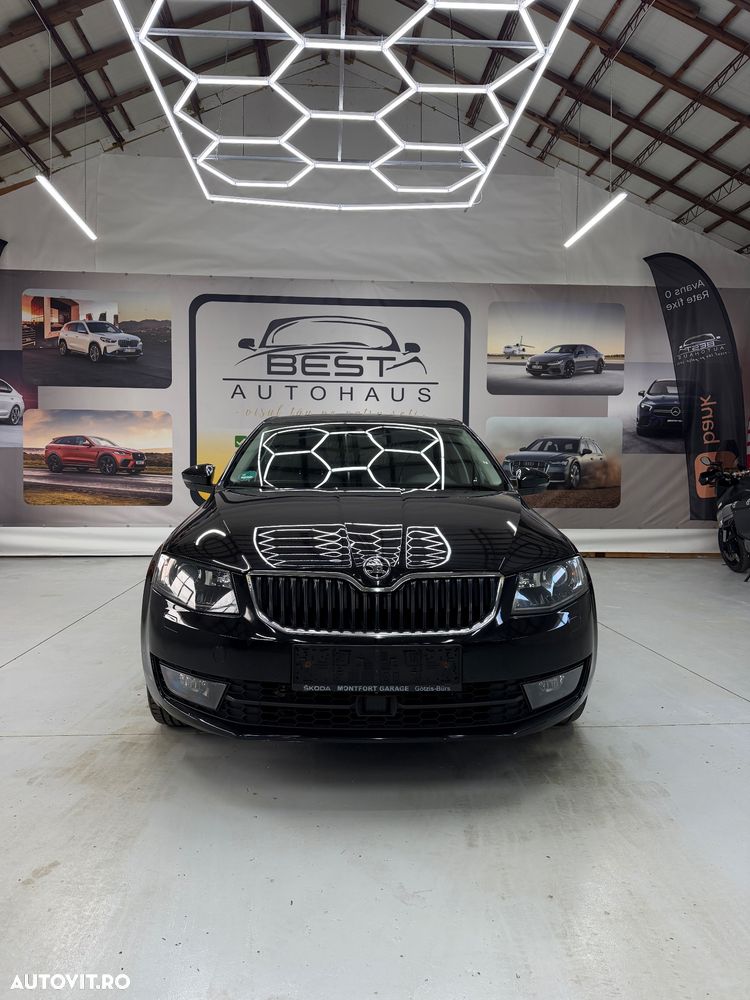 Skoda Octavia 2.0 TDI DSG 4X4 RS - 8