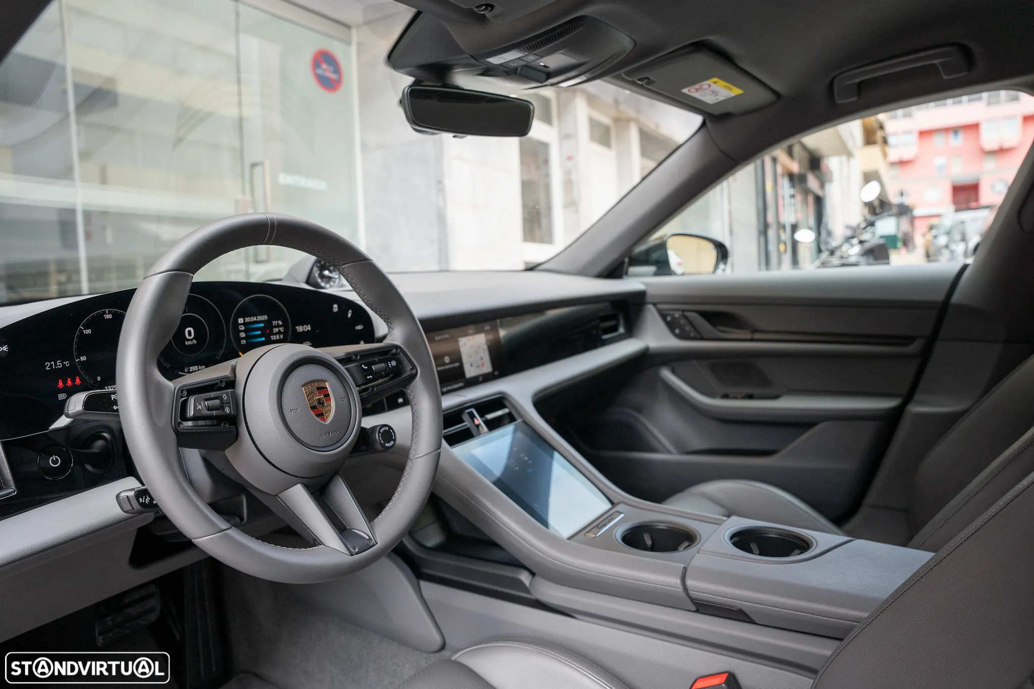 Porsche Taycan Sport Turismo Standard - 14