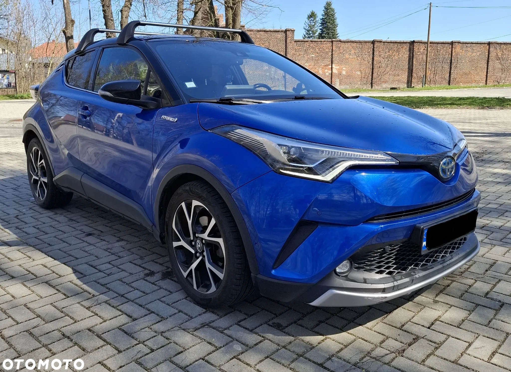 Toyota C-HR 1.8 Hybrid Neon Lime powered by JBL - 5