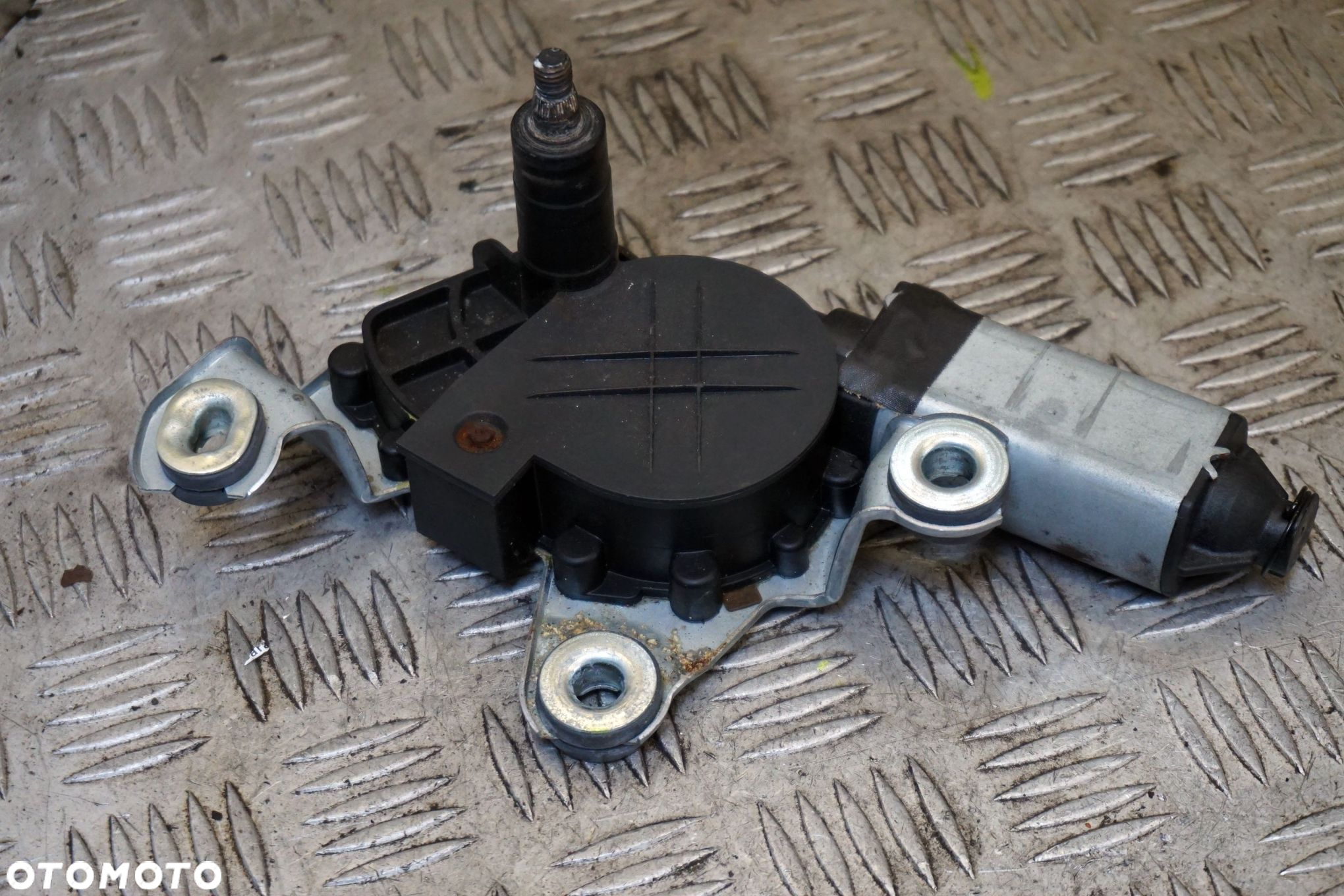 SILNICZEK WYCIERACZKI TYŁ OCTAVIA II LIFT KOMBI 1Z9955711A SKODA 2008-2013 - 2