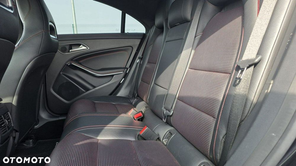Mercedes-Benz CLA - 20