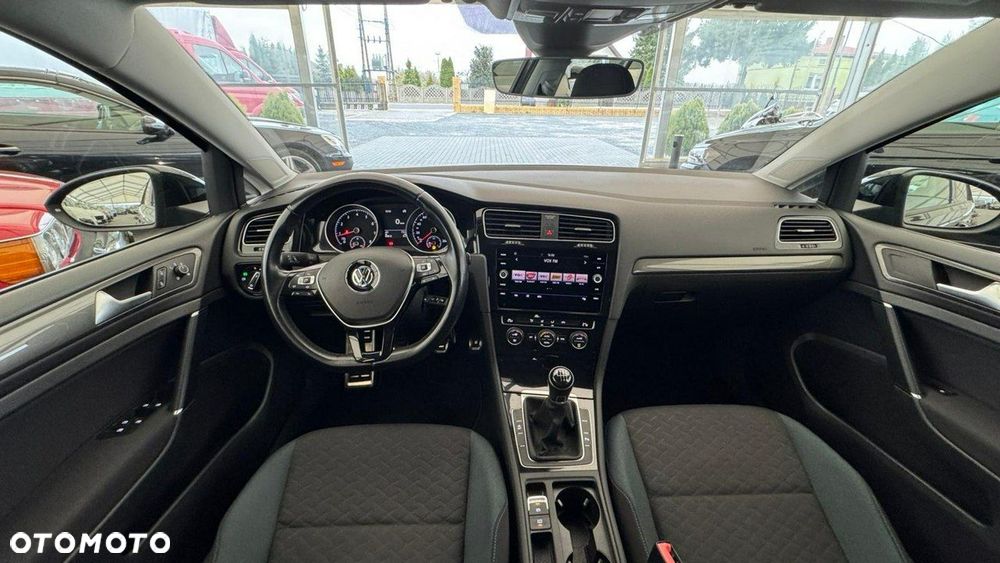 Volkswagen Golf 1.5 TSI BMT IQ Drive - 31