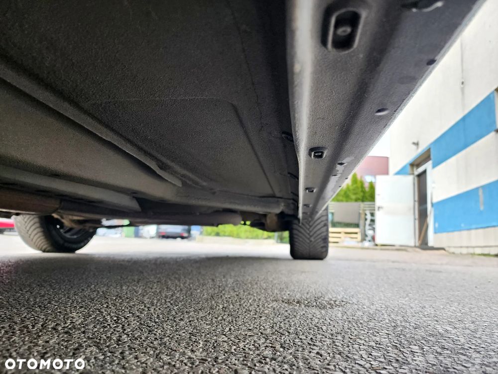 Opel Astra 1.4 Turbo 150 Jahre - 15