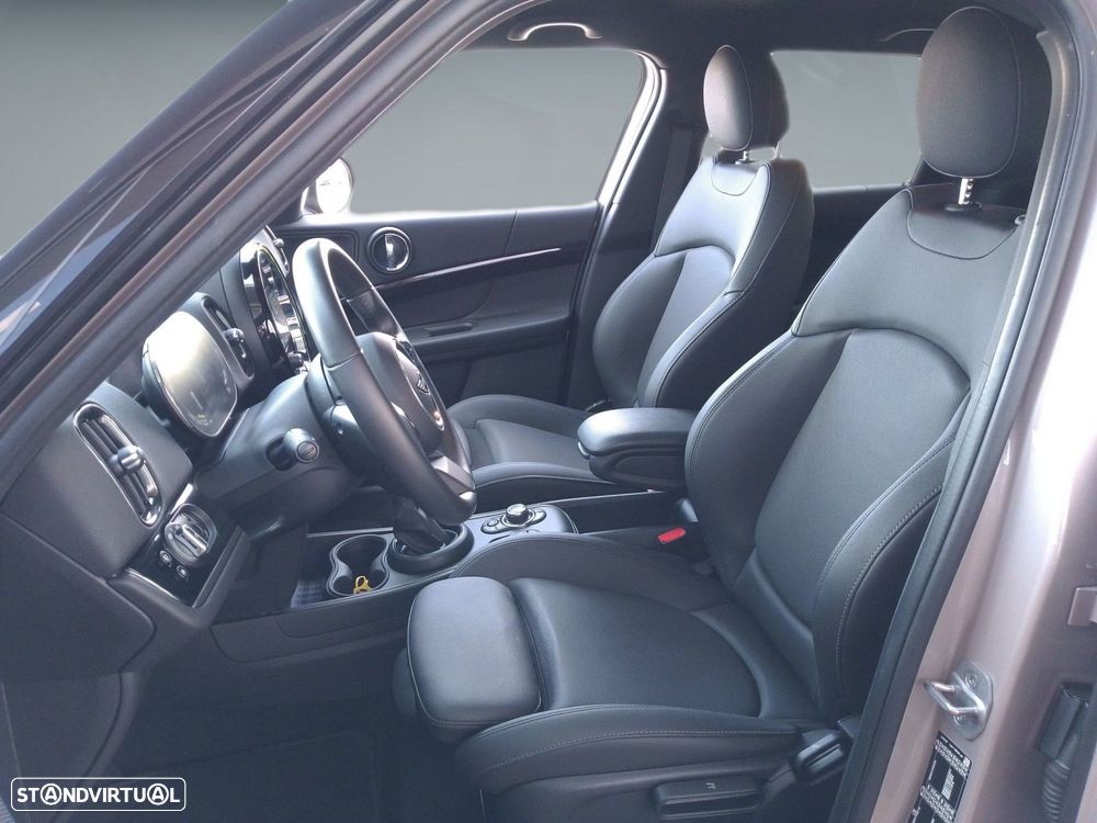 MINI Countryman E JCW L - 25