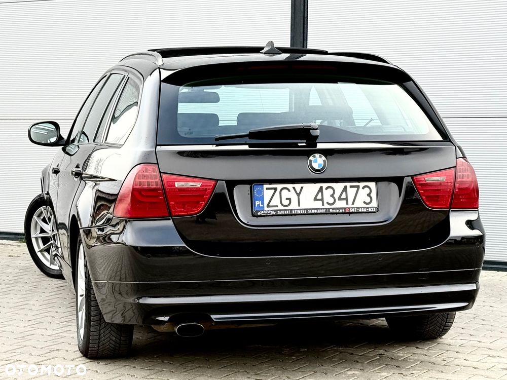 BMW Seria 3 318i - 16