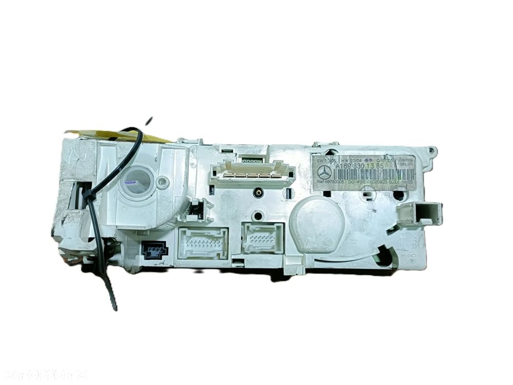 MERCEDES B-KLASA W245 04-11 panel nawiewu klimatyzacji A1698301385 * - 3