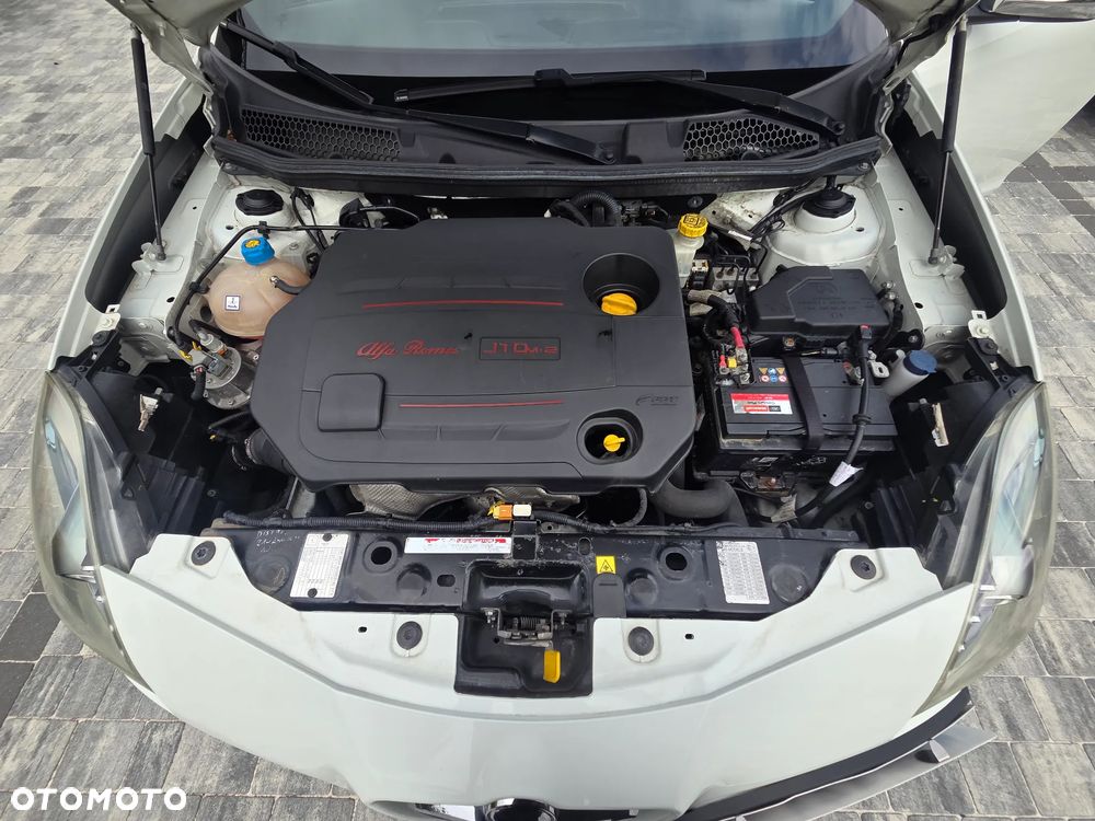 Alfa Romeo Giulietta 2.0 JTDM 16V - 14