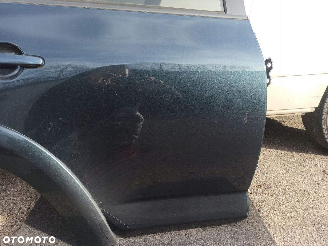 Drzwi prawy tył kompletne TOYOTA RAV4 III 6T3 06-13 - 13