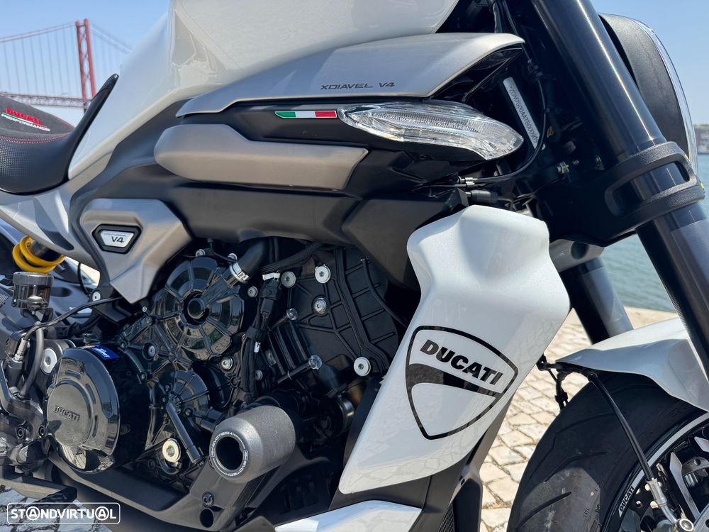 Ducati XDiavel V4 - 11
