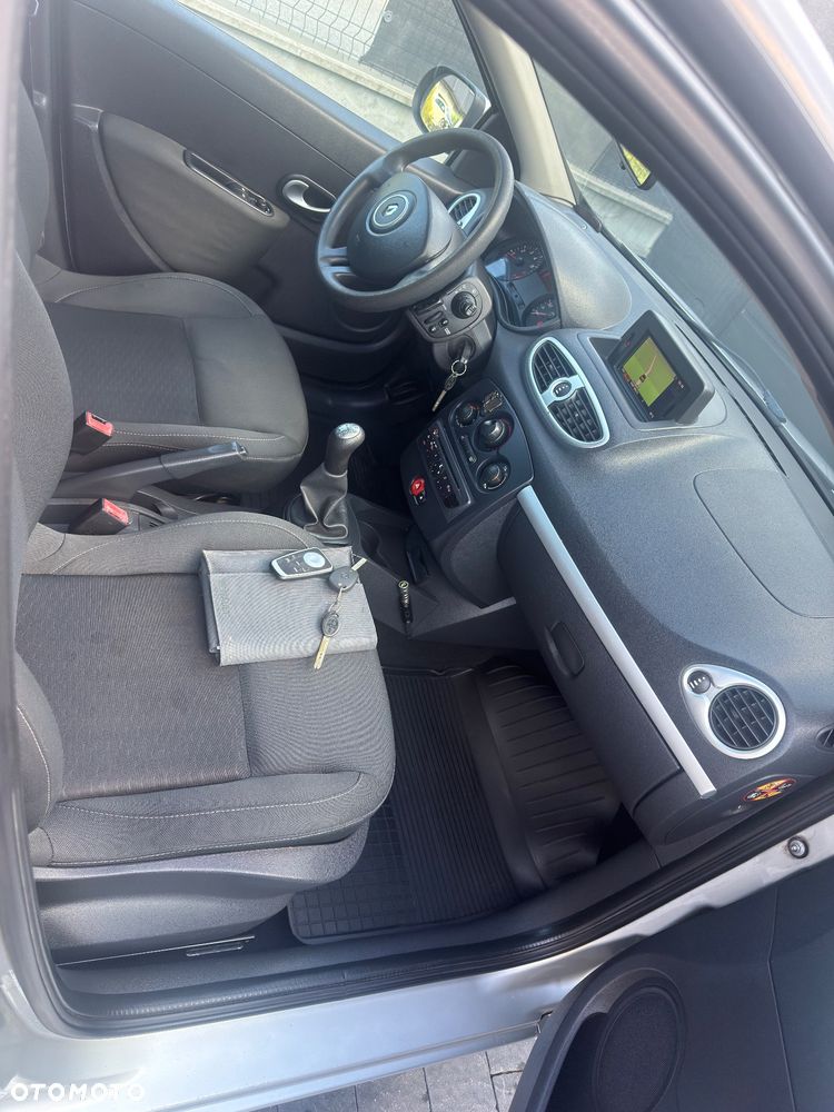 Renault Clio 1.2 16V Tech Run Euro5 - 11