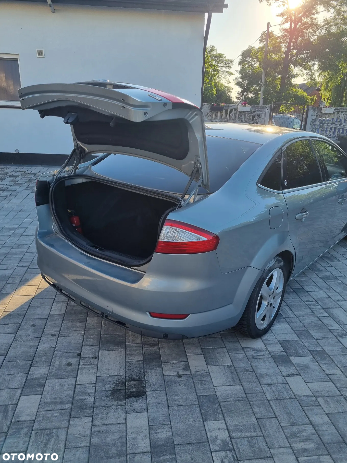 Ford Mondeo 2.0 TDCi Ghia X - 15
