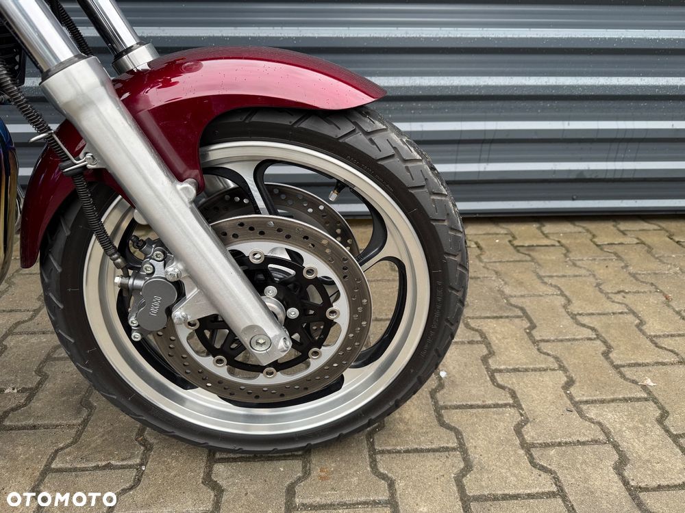 Kawasaki Zephyr - 17