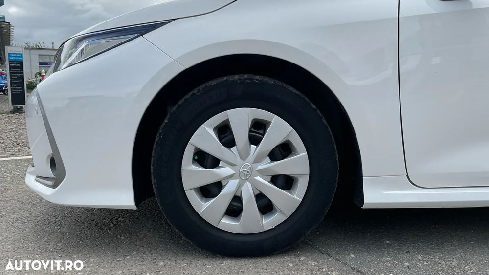 Toyota Corolla 1.8 HSD Business - 14