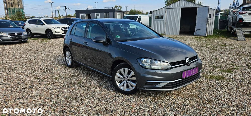 Volkswagen Golf - 3