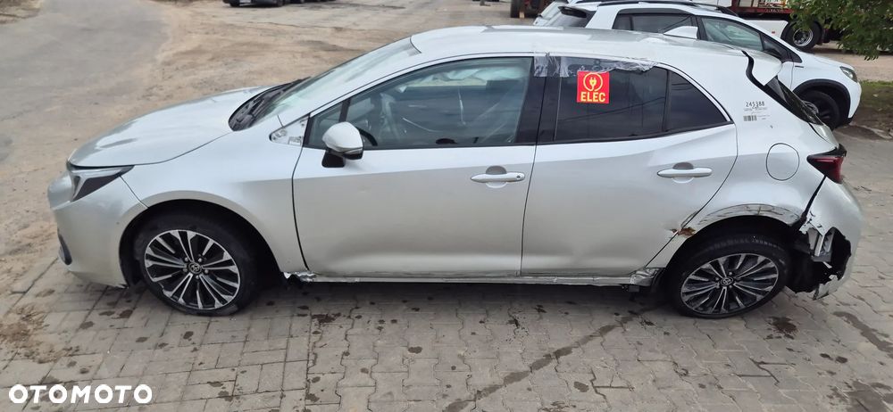 Toyota Corolla 1.8 Hybrid Comfort - 10