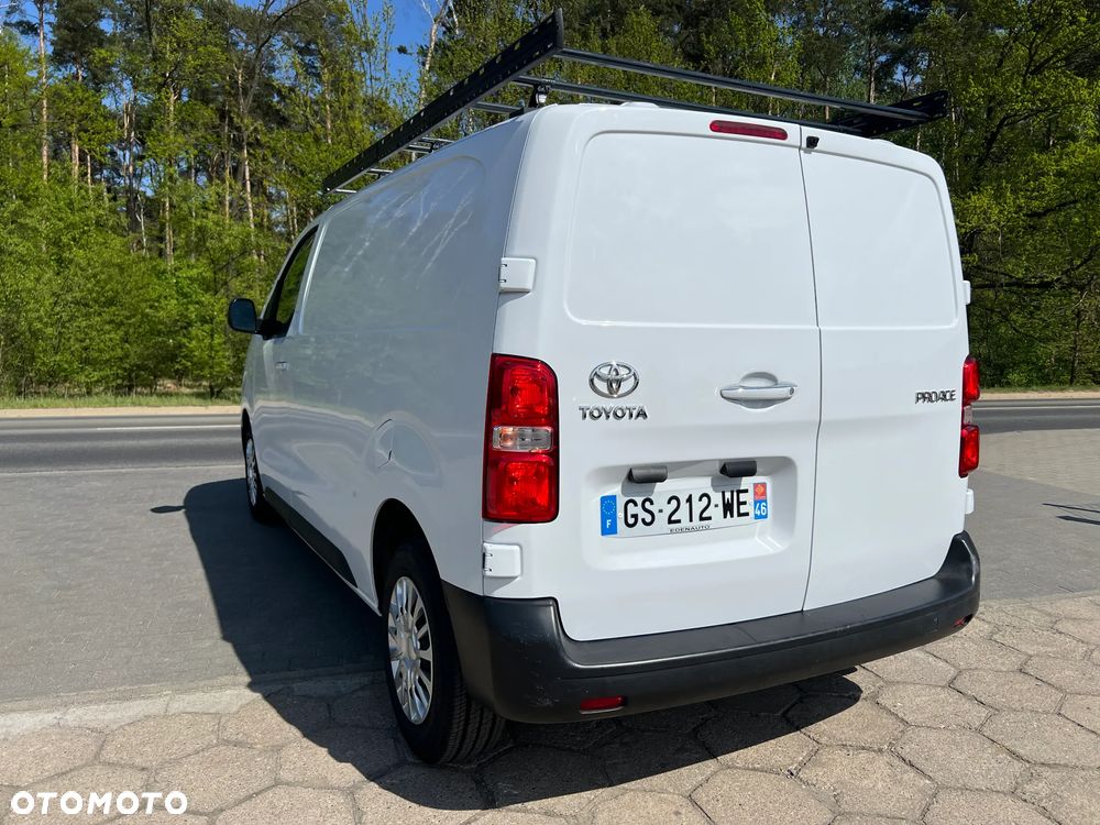 Toyota Proace 2 - 7