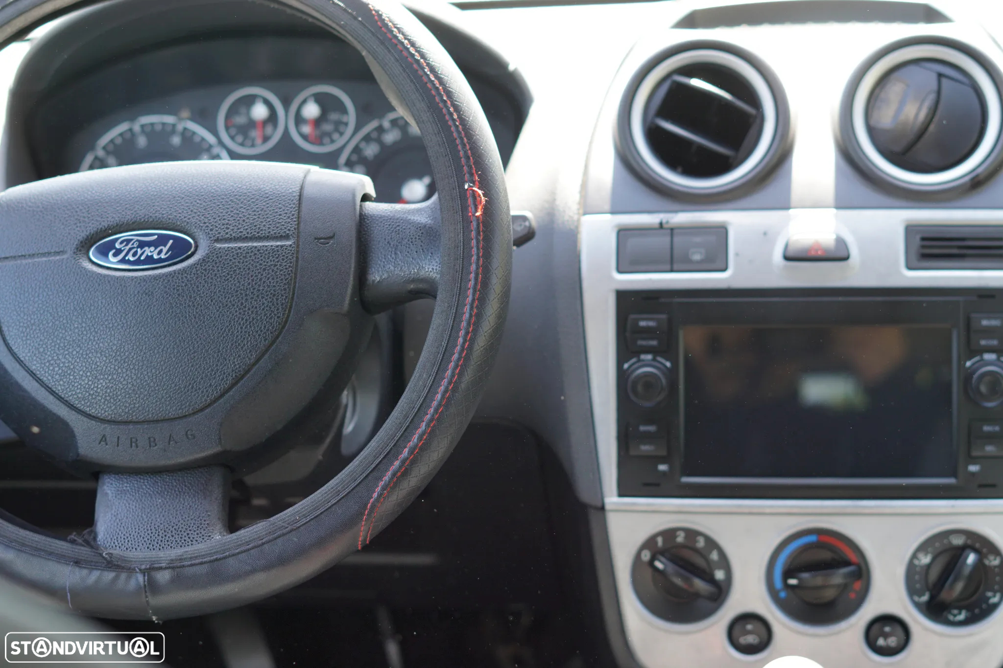 Ford Fiesta - 13