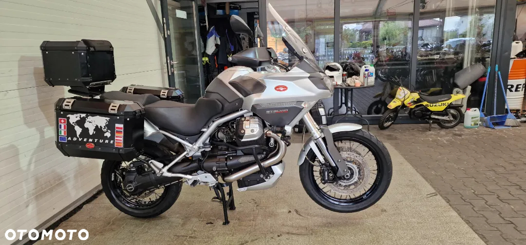 Moto Guzzi Stelvio - 14