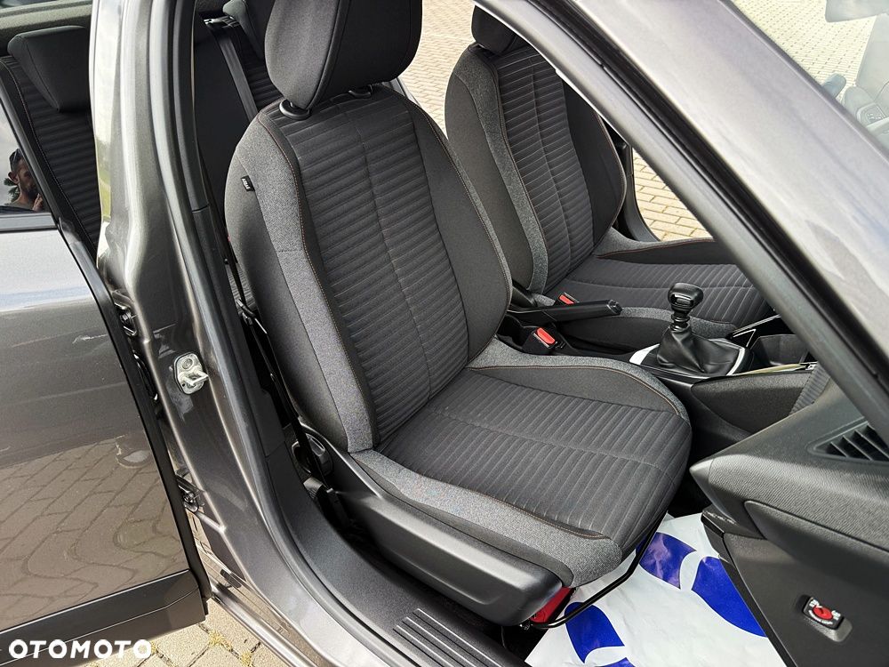 Peugeot 2008 PureTech 100 Active - 24