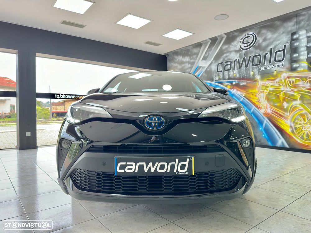 Toyota C-HR 2.0 Hybrid Square Collection - 2