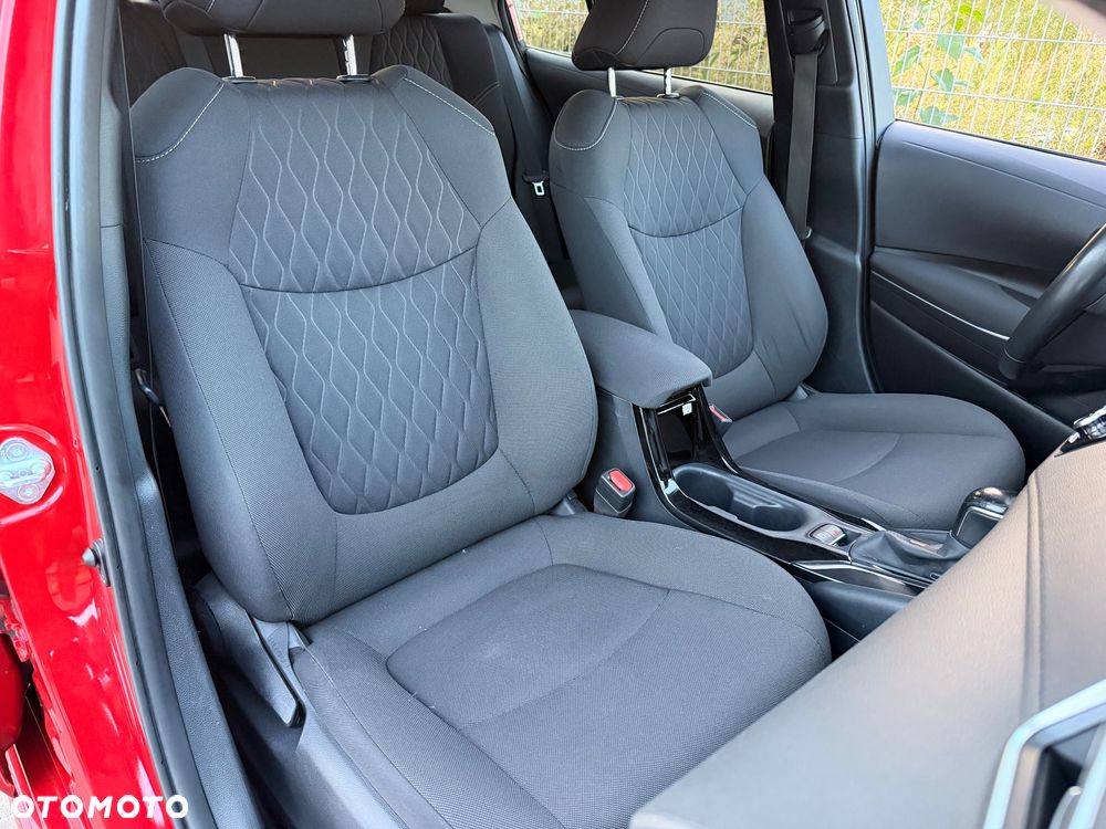 Toyota Corolla 1.8 Hybrid Club - 25