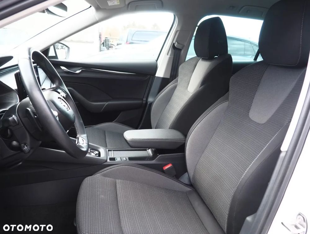 Skoda Octavia 2.0 TDI Drive Selection DSG - 7
